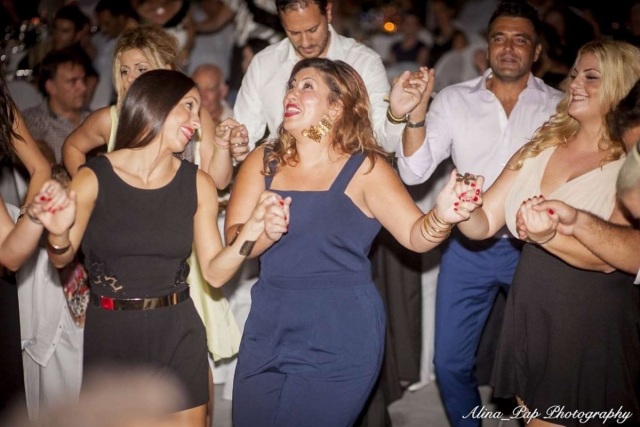 τιμεσ φωτογραφου για γαμο χαιδαρι