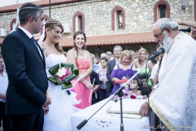 προσφορεσ φωτογραφιση γαμου ελασσονασ