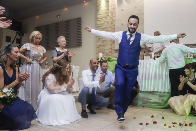 πακετα γαμου μεγαλεσ προσφορεσ πετρουπολη