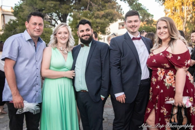 φωτογράφηση γάμου σπάτα στον Ιερό Ναό Φανερωμένης Αμπελοκήπων (53)