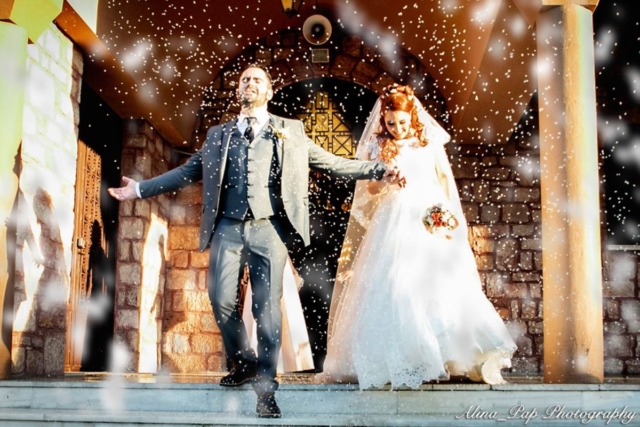 φωτογράφηση γάμου σπάτα στον Ιερό Ναό Φανερωμένης Αμπελοκήπων (55)