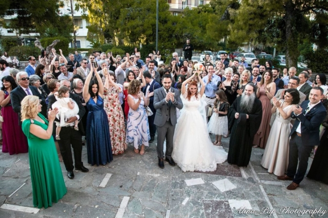 φωτογράφηση γάμου σπάτα στον Ιερό Ναό Φανερωμένης Αμπελοκήπων (56)