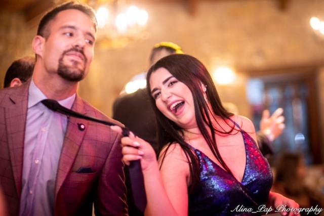 φωτογράφηση γάμου σπάτα στον Ιερό Ναό Φανερωμένης Αμπελοκήπων (8)